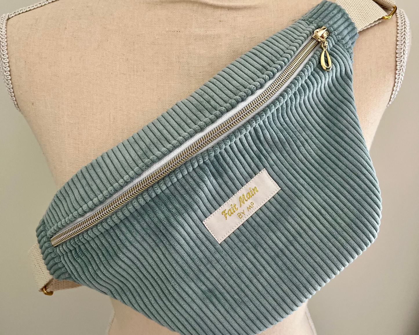 Sac banane velour côtelé taille M
