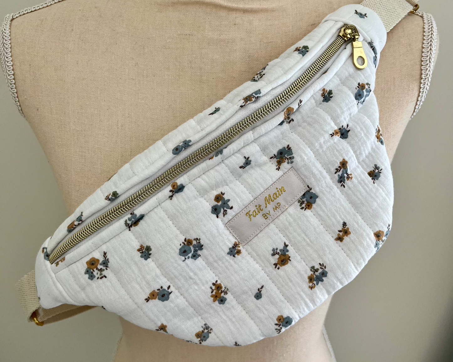Sac banane matelassée taille M