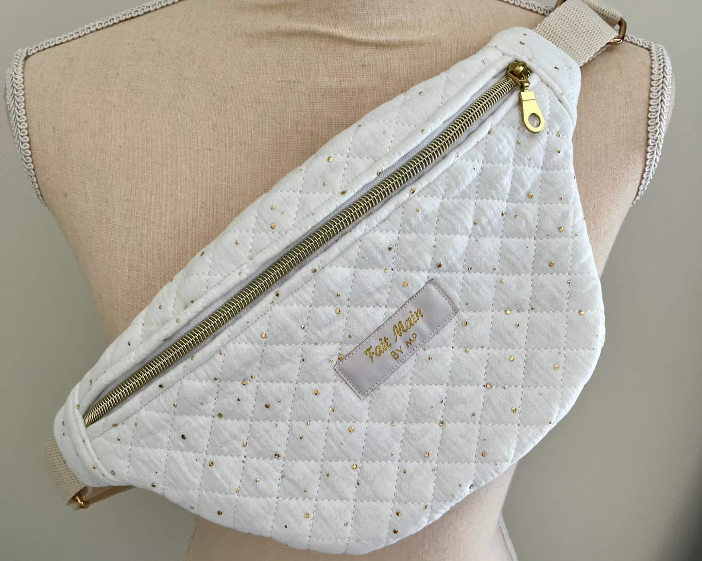 Sac banane matelassée taille M