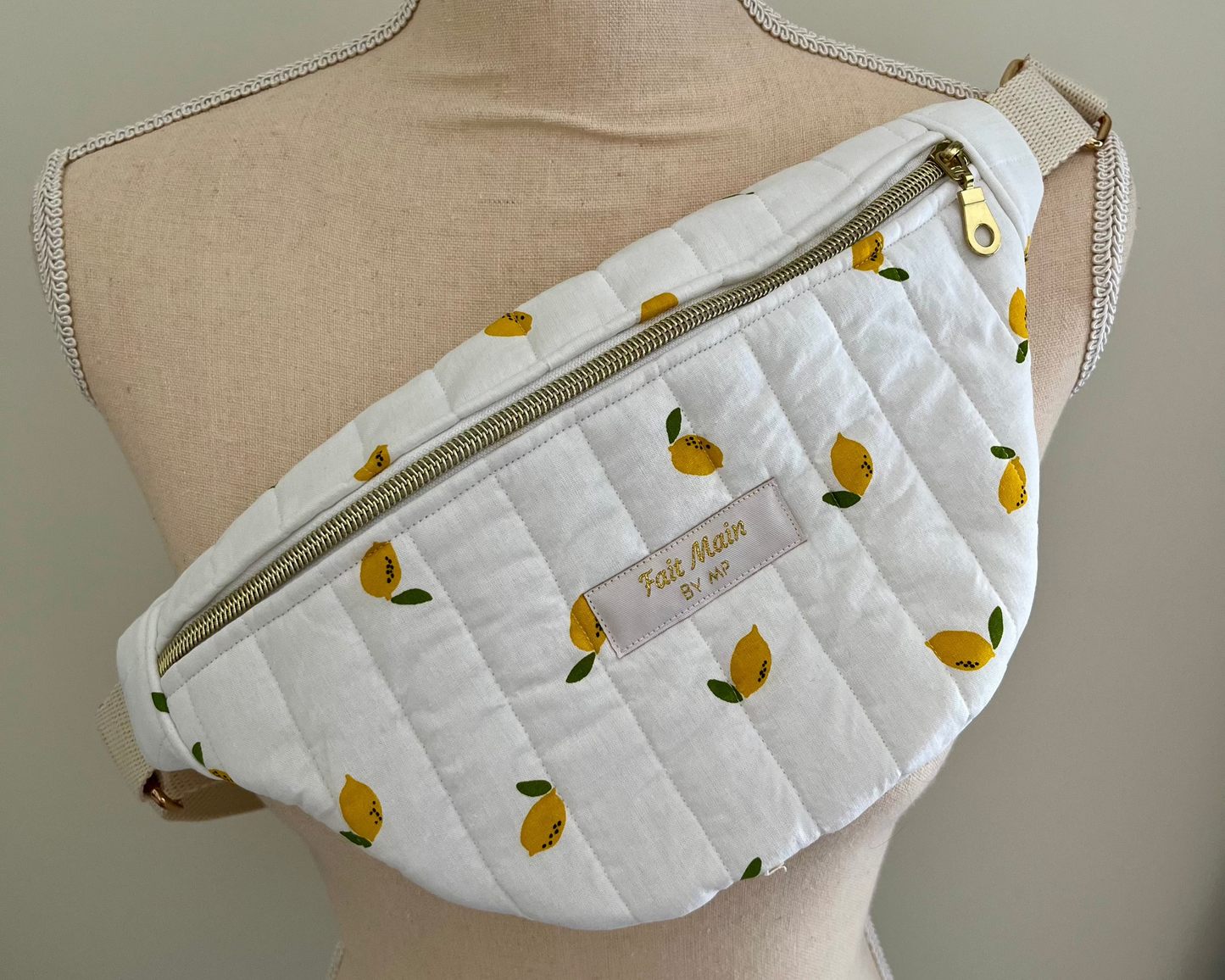 Sac banane matelassée taille M