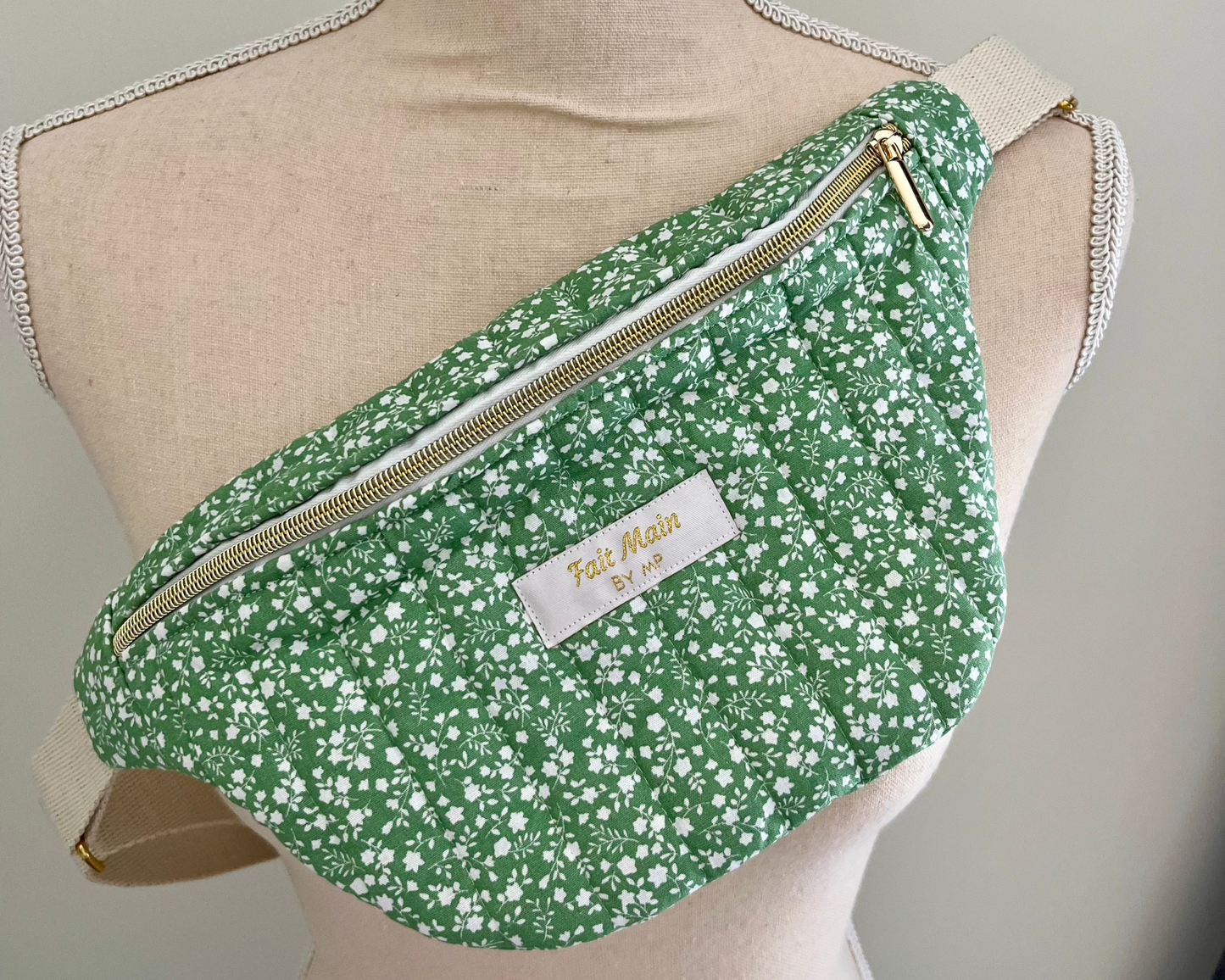Sac banane matelassée taille M