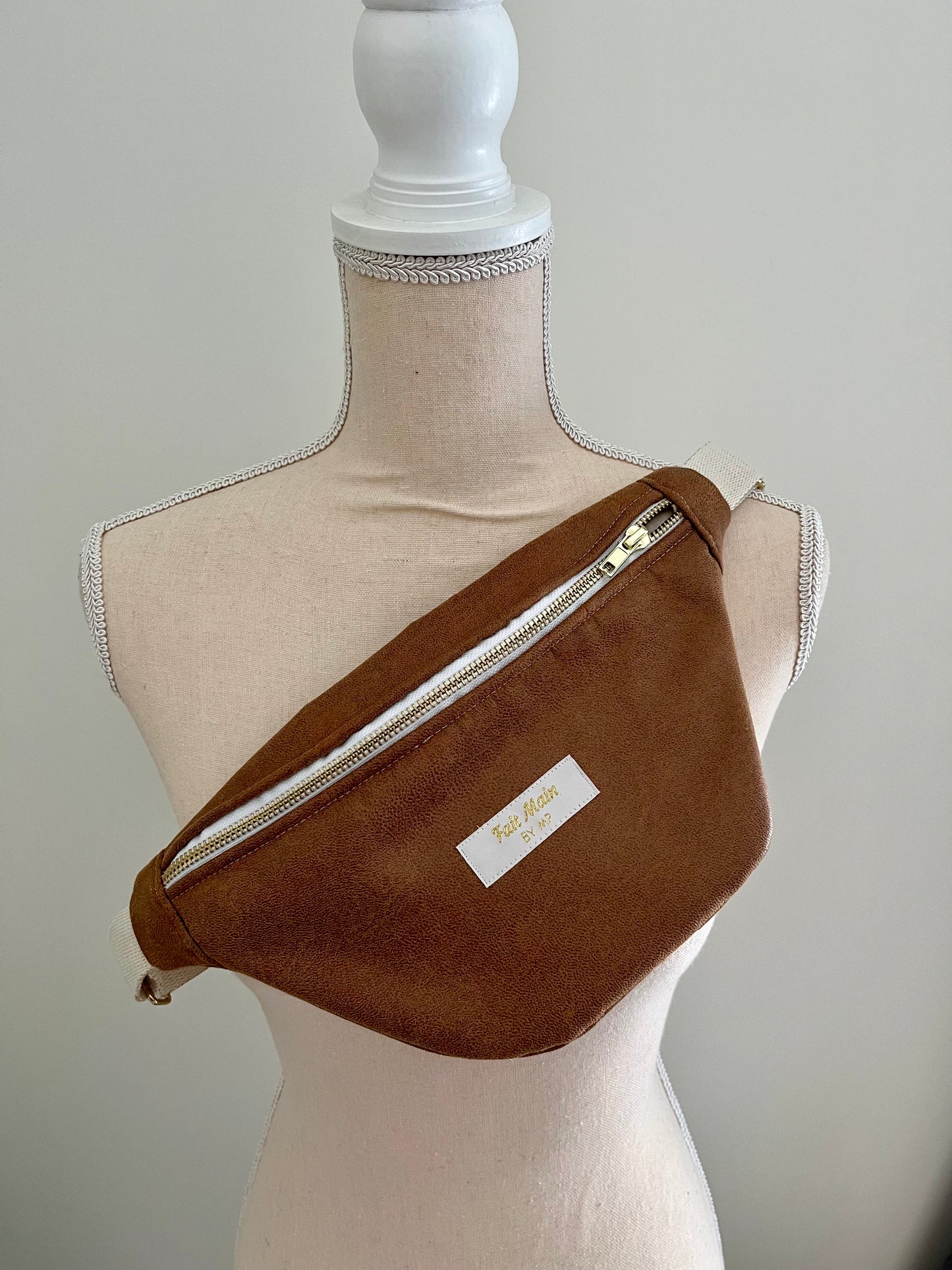 Sac banane matelassée taille M